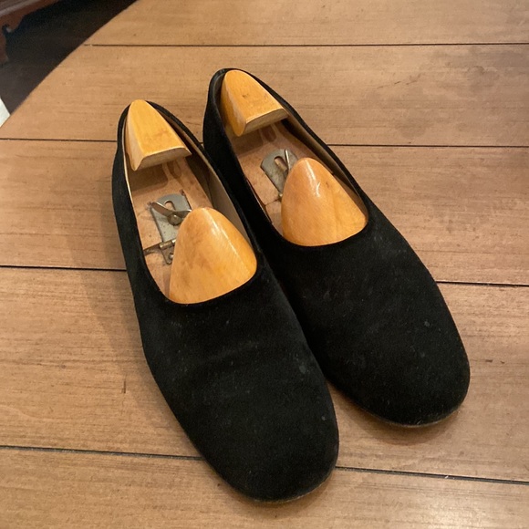 Bottega Veneta Mens Suede Loafers. Black - Picture 2 of 5